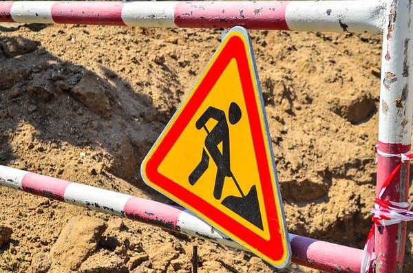 Le rôle des acteurs politiques dans les projets d'infrastructure: Importance et Responsabilité